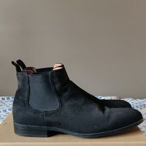 Chelsea Boots